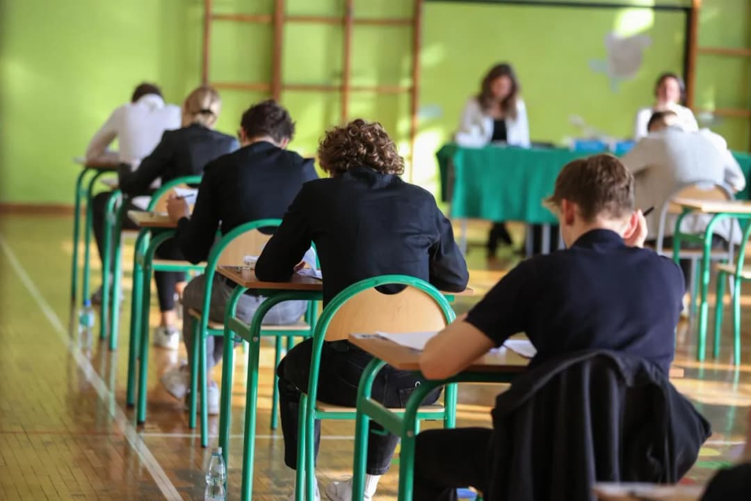 Nie zdałem egzaminu zawodowego co dalej? Kluczowe kroki i porady